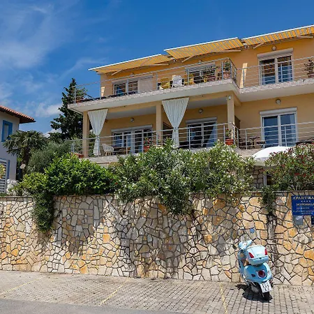 Apartament Traumhaftes Penthouse Nur 400 Meter Zum Mit Meerblick, Pool, Spielplatz, Grill