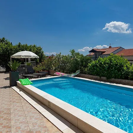 Traumhaftes Penthouse Nur 400 Meter Zum Mit Meerblick, Pool, Spielplatz, Grill Apartament