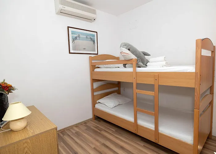 Traumhaftes Penthouse Nur 400 Meter Zum Mit Meerblick, Pool, Spielplatz, Grill