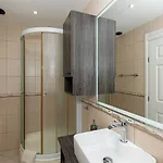 Апартаменты Traumhaftes Penthouse Nur 400 Meter Zum Mit Meerblick, Pool, Spielplatz, Grill Драмаль