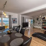 Traumhaftes Penthouse Nur 400 Meter Zum Mit Meerblick, Pool, Spielplatz, Grill Апартаменты Драмаль