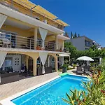 Traumhaftes Penthouse Nur 400 Meter Zum Mit Meerblick, Pool, Spielplatz, Grill Апартаменты Драмаль