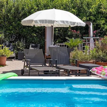 Traumhaftes Penthouse Nur 400 Meter Zum Mit Meerblick, Pool, Spielplatz, Grill 아파트 *